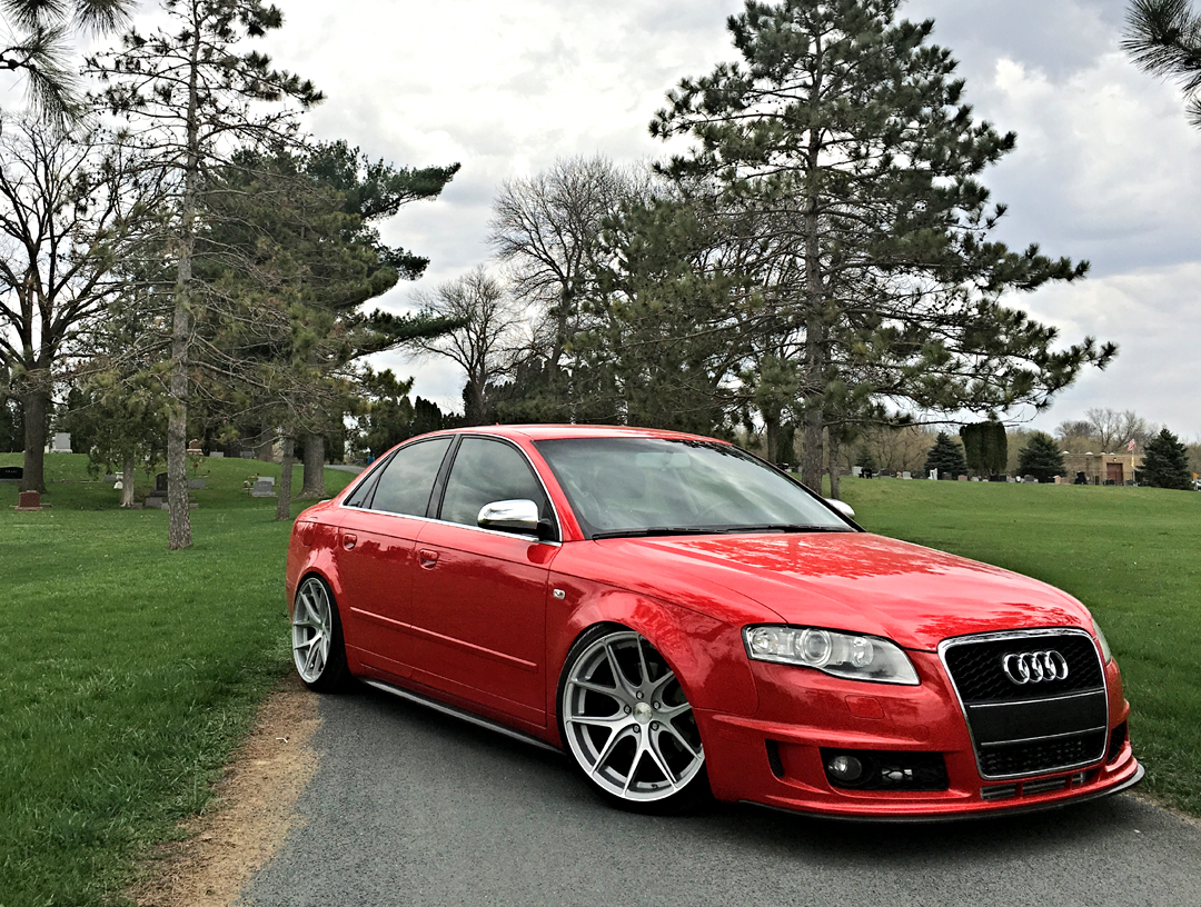 Audi B7 S4 / A4 with OptikWerks Relak style side skirts