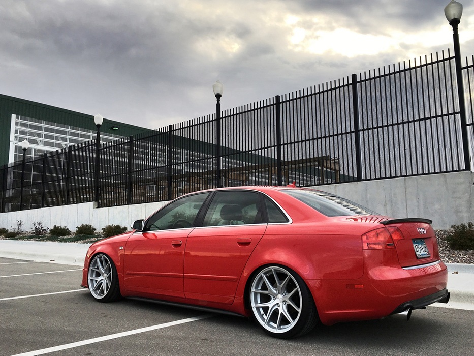 Audi B7 S4 with Relak style side skirts