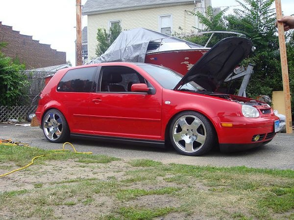 VW MK4 GTI with textured black side skirts