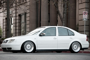 Volkswagen MK4 Jetta with textured Votex side skirts