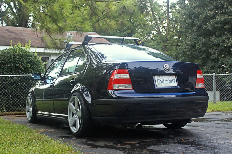 Blue VW MK4 Jetta / Bora with textured Votex style side skirts