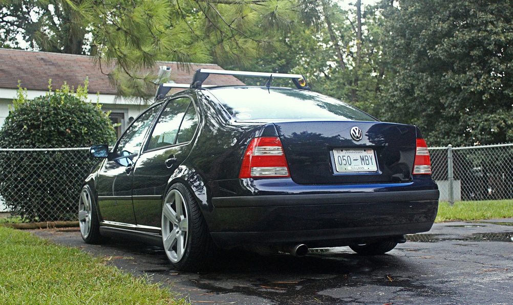 Blue VW MK4 Jetta / Bora with textured Votex style side skirts