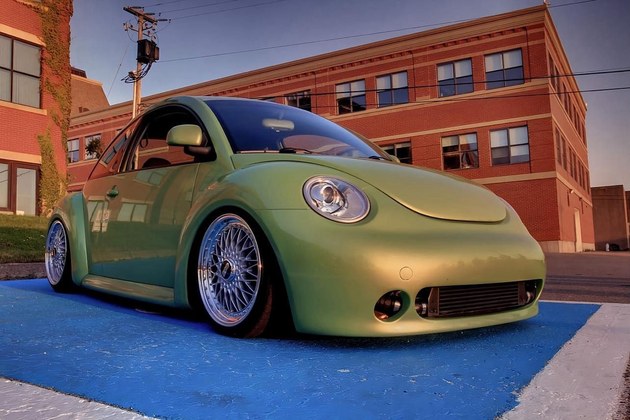 VW New Beetle with OptikWerks Votex style side skirts installed