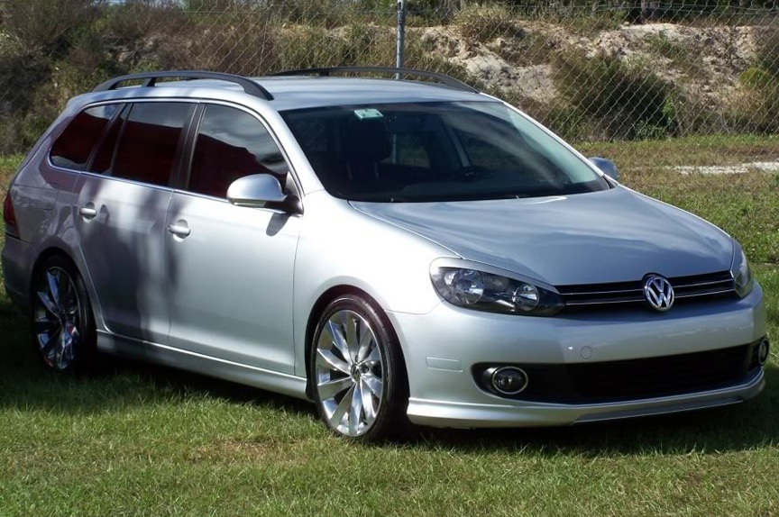 Silver VW Jetta SportWagen front view with full-length Votex style side skirts